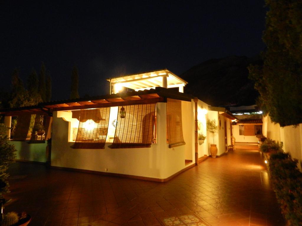Casa Arcada Panzió Vulcano  Kültér fotó